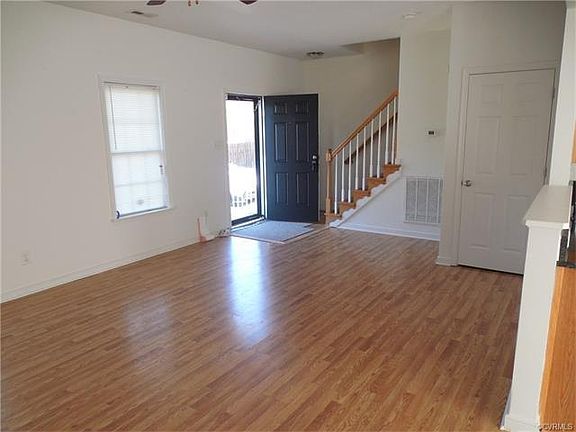 2nd image of 4007 Sprenkle Ln