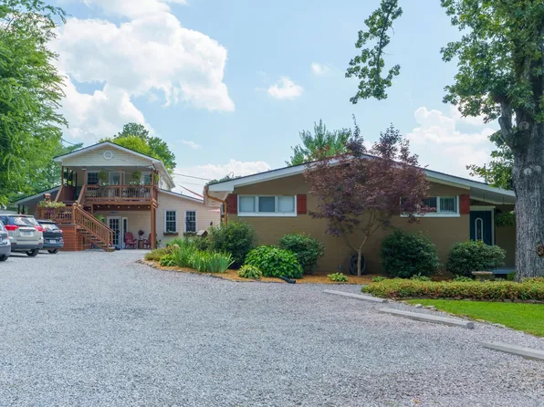 16 Pioneer Ln, Ringgold, GA 30736