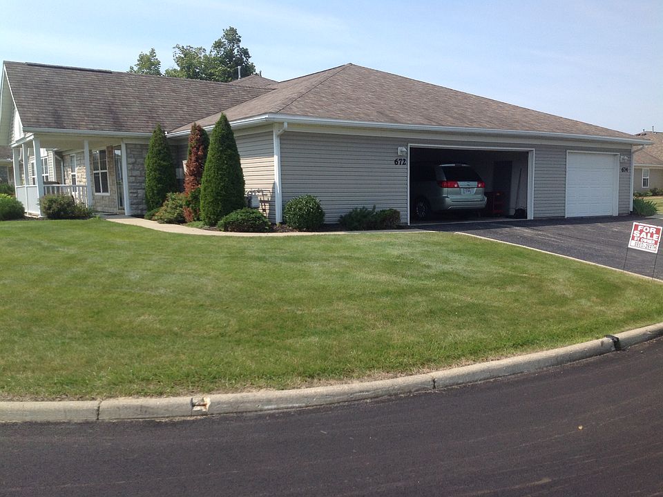2nd image of 672 Scott Dr