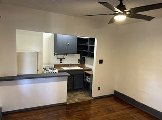 (Arely) 1323 N. Orange Drive, Los Angeles, CA 90028