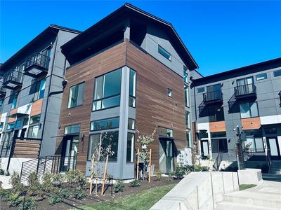 2034 24th Avenue S, Seattle, WA, 98144