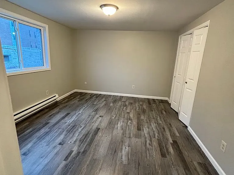 301 Kiwanis Park Ln — Photo 13