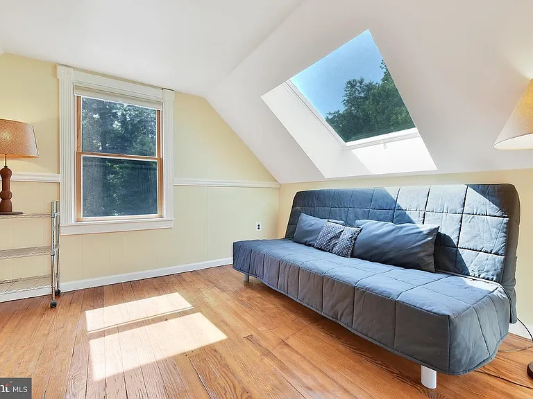22030 Big Woods Rd — Photo 10