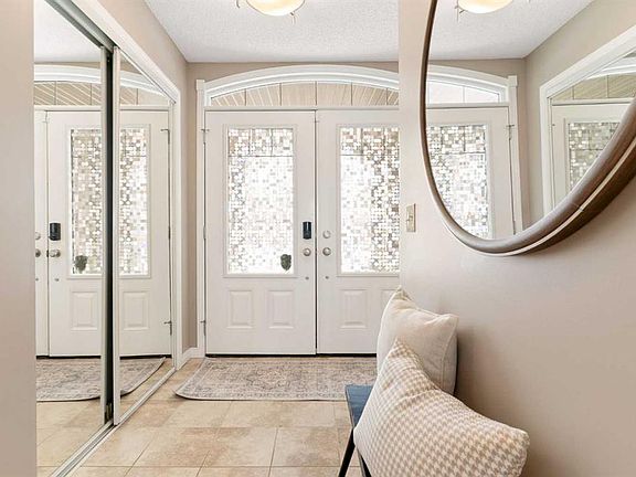 2nd image of 149 S Windridge Rd SW