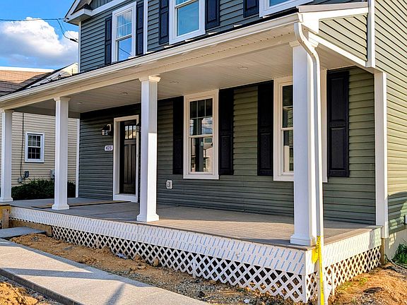4th image of 425 Rutledge Ave