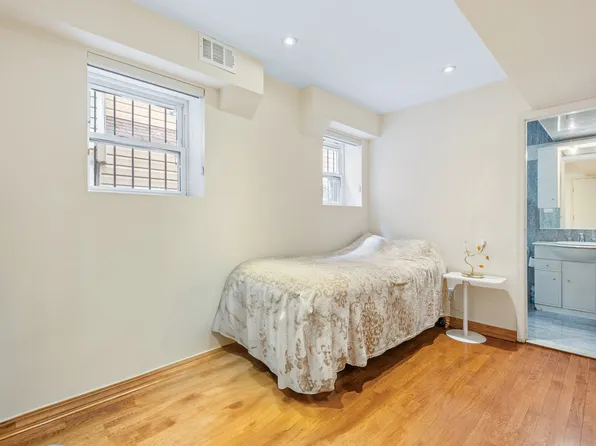 3821 Avenue S image 37 of 42