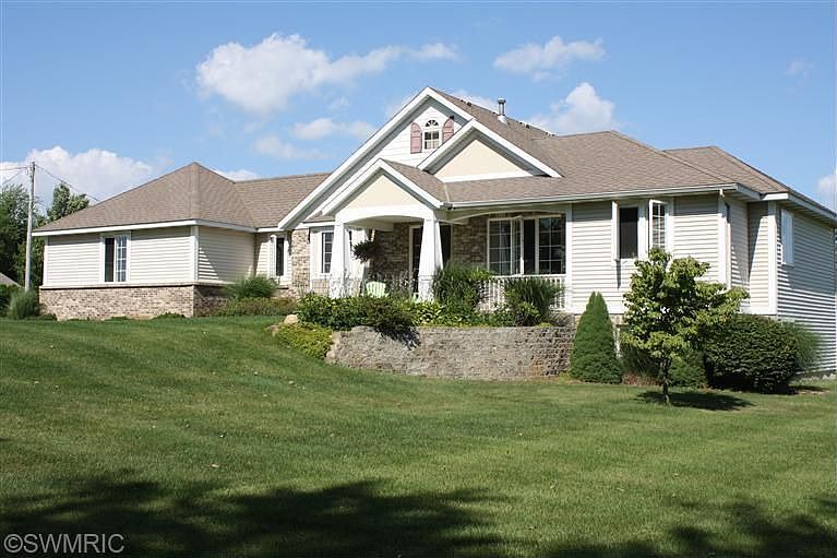1st image of 4509 61st St