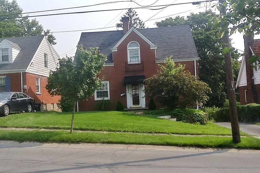 1st image of 3420 Ferncroft Dr