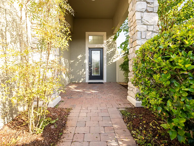 5972 Paxton Ct — Photo 2
