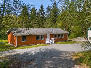 408 Saylor Rd, Camano Island, WA 98282
