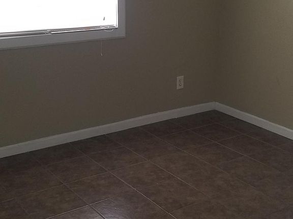 2nd image of 1630 N 17th Ave #2