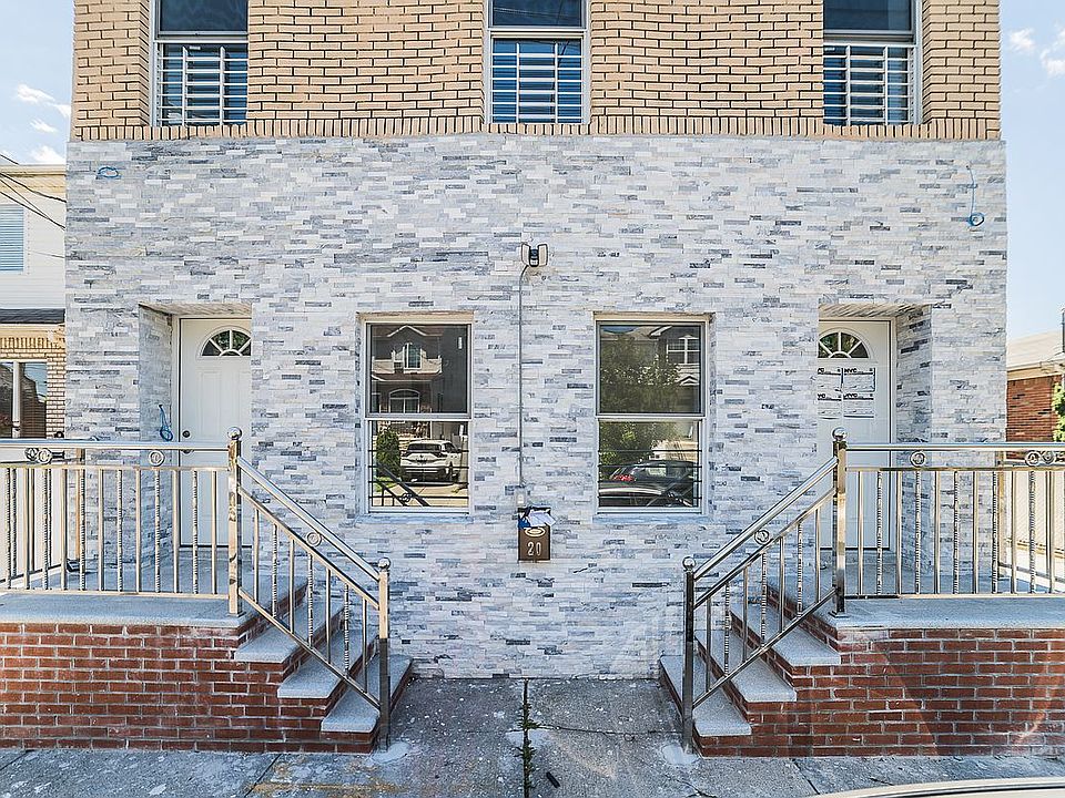 1st image of 20 Appleby Ave
