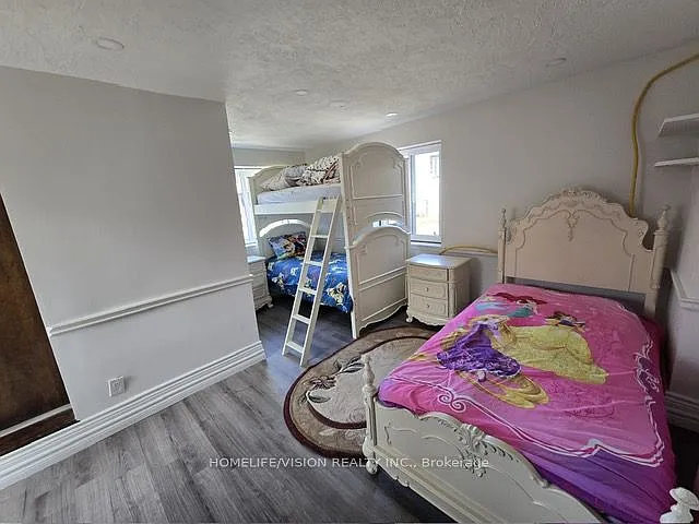 2082 River Rd W — Photo 17