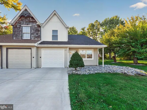 11 Wedgefield Ct, New Castle, DE 19720