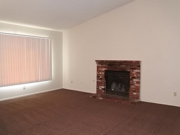 5th image of 43912 San Francisco Ave