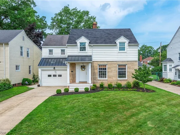 4580 W 213th St, Fairview Park, OH 44126