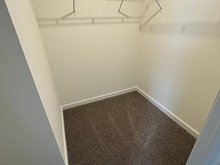 16545 Barbours Creek Way — Photo 27
