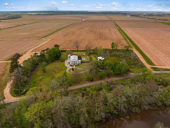 3rd image of 56 Meeker Rd