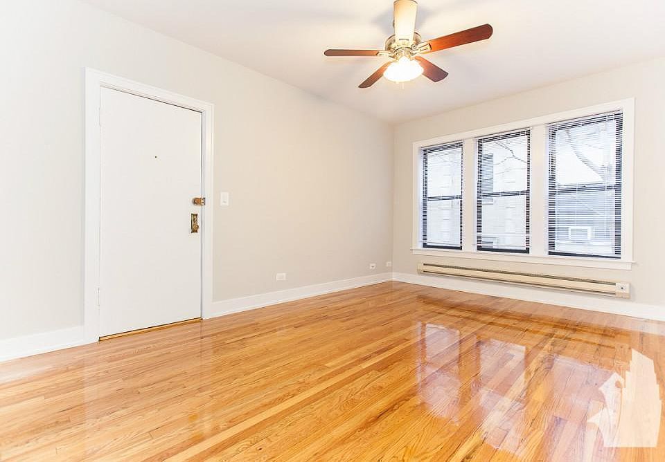 1st image of 617 W Melrose St #N3