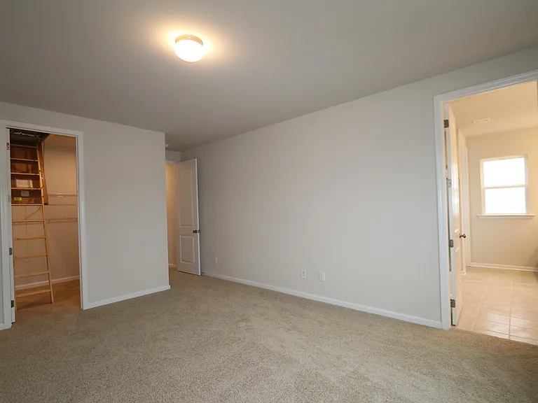 8904 Connover Hall Ave — Photo 10