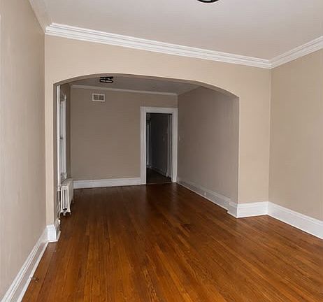 4th image of 486 Lakeside Ave #B1