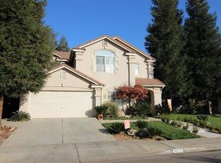 9836 N Backer Ave, Fresno, CA 93720