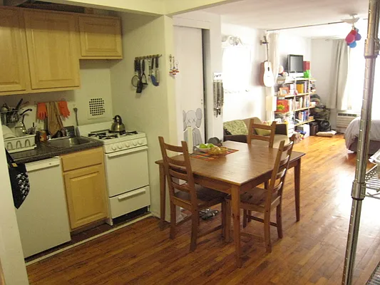 Rented by Best Apartments North Inc | media 11