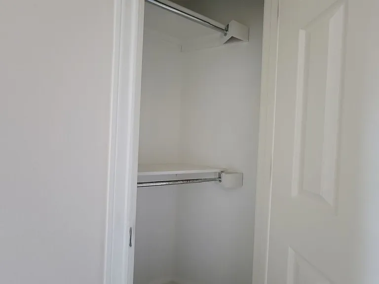 3430 Shiraz Loop — Photo 14