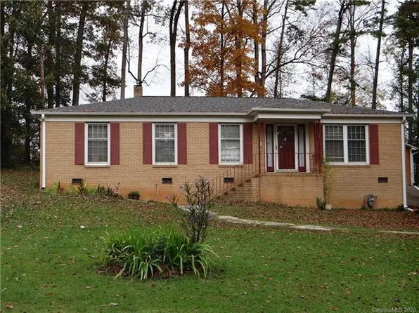 6607 Elmwood Cres, Charlotte, NC 28214