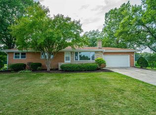 13416 Delaware St, Crown Point, IN 46307