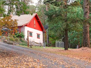 2145 Galls Creek Rd, Gold Hill, OR 97525