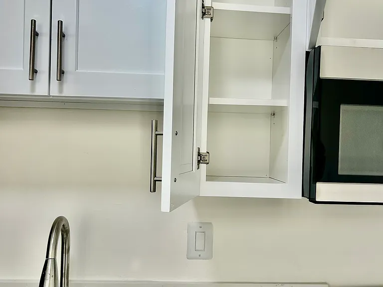 393 Waldo Ave #8 — Photo 10