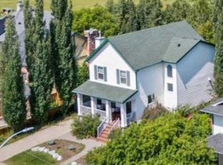 107 S 2a Ave NW, Diamond Valley, AB T0L0H0