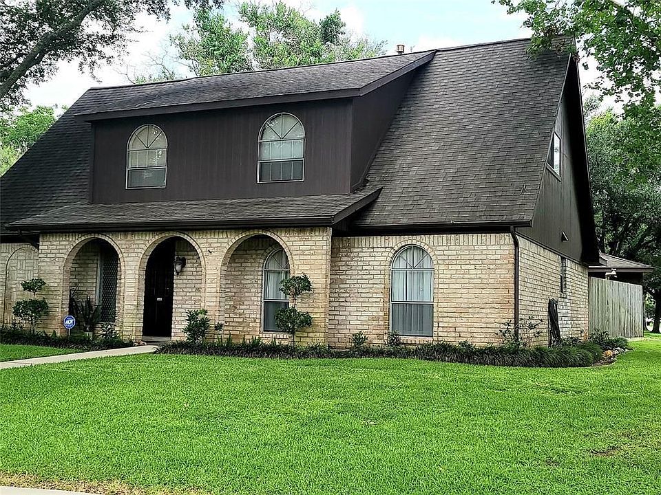 1st image of 21302 Park Downe Ln