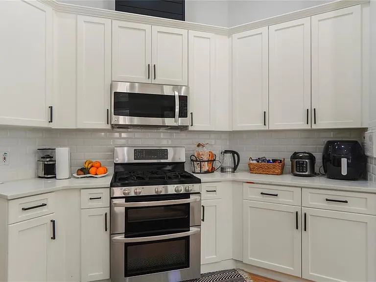 2884 Majestic Isle Dr — Photo 15