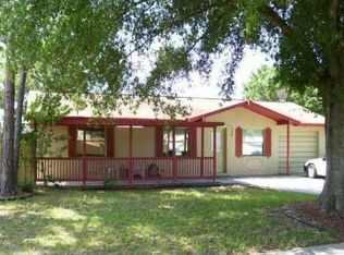 10702 Airview Dr, Tampa, FL 33625