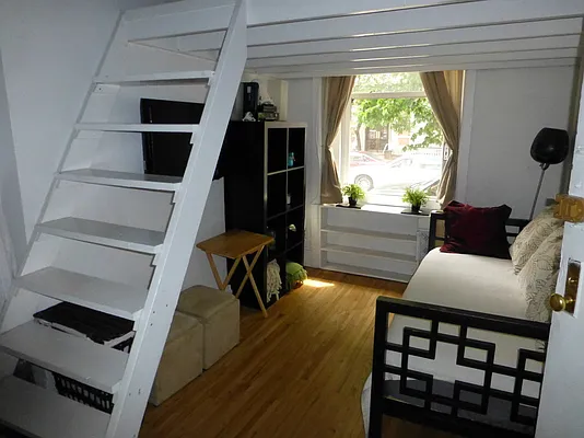 Rented by GPA Realty | media 16