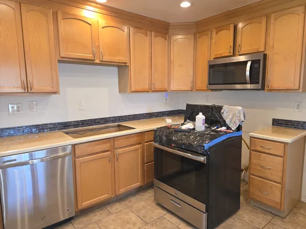 4841 Pearce Dr APT A, Huntington Beach, CA 92649