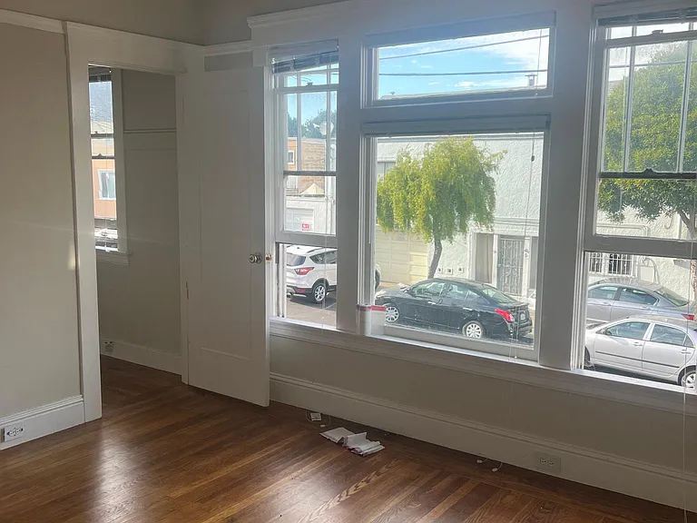 500 Templeton Ave — Photo 12