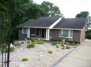 1219 Fletcher Dr, Phenix City, AL 36867