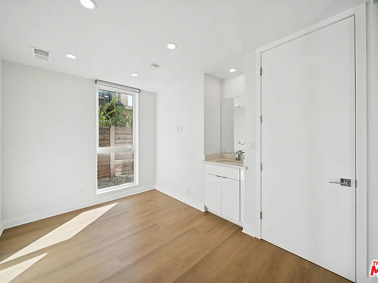4523 Saint Elmo Dr #1/2 — Photo 7