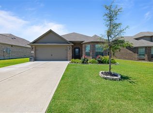 1832 Chesapeake Dr, Crowley, TX 76036