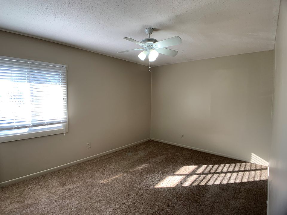 1st image of 201 1/2 E Hale St #15289199