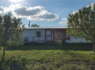 308 N Commerce St, Coupland, TX 78615