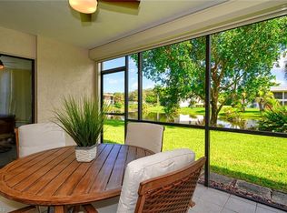 135 Cypress Way E APT C, Naples, FL 34110