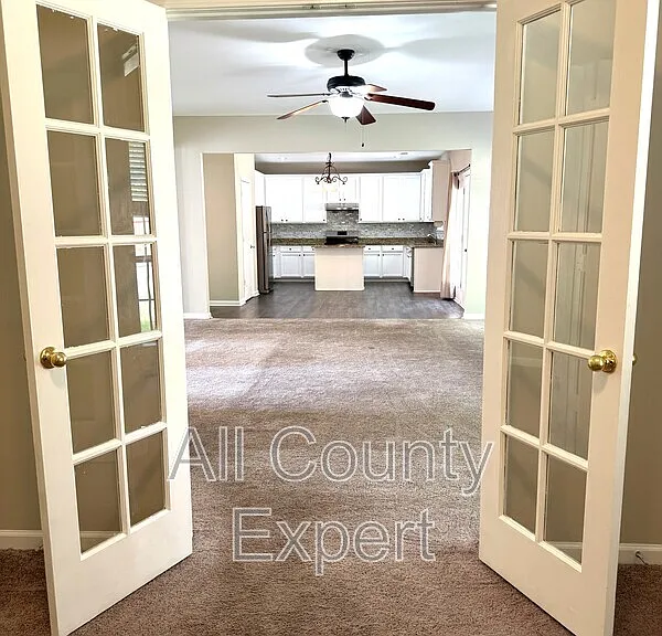 1794 Taylor Oaks Dr — Photo 17