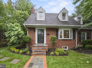 123 Moncure Dr, Alexandria, VA 22314