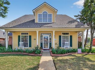 1212 Chopin Dr, Bossier City, LA 71112