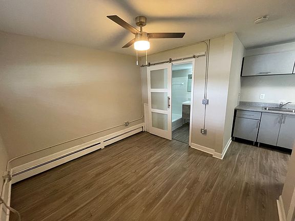 5th image of 1921 N Main St #0
