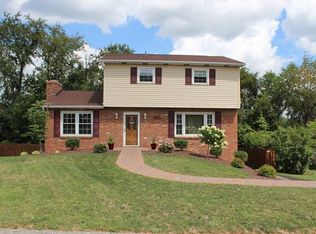 10314 Roseway Blvd, North Huntingdon, PA 15642